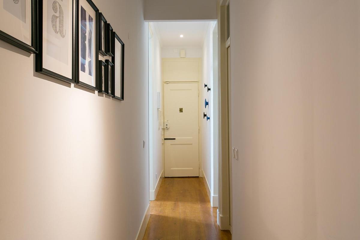 Lovelystay - Cozy 3Bdr Apartment In Estrela Lisbon Exterior photo
